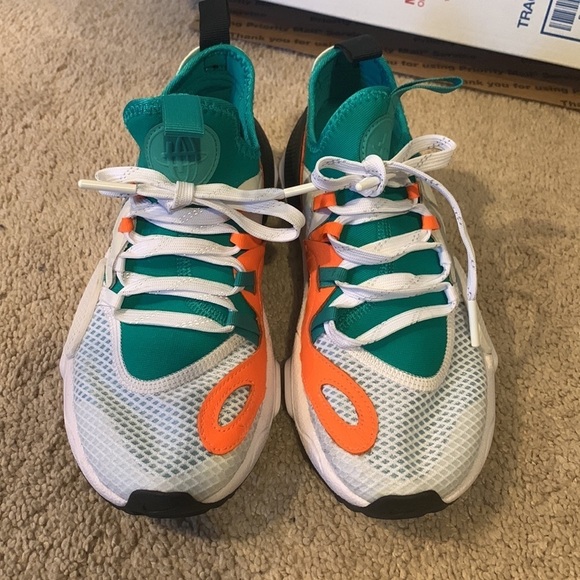 Nike Air Huarache E.D.G.E. - Picture 6 of 7